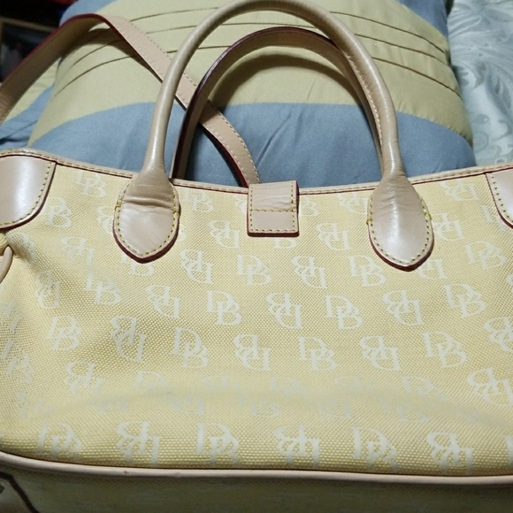 Purse - Picture 2 of 4